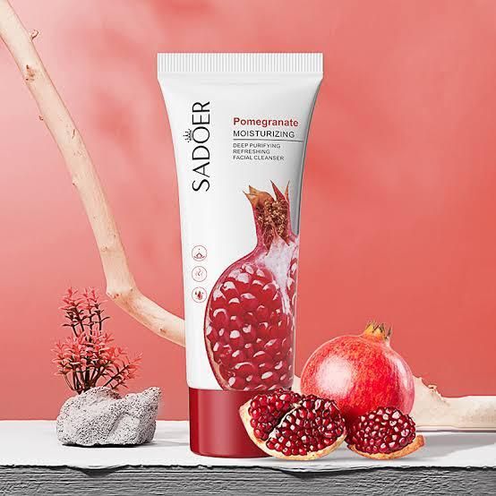 SADOER Pomegranate Moisturizing Cleanser